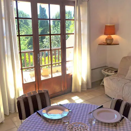 Les Oiseaux-2 Apartamento